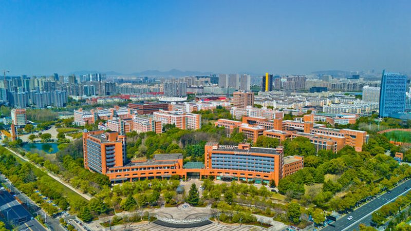 深圳电子元件现货供应商：如何选择可靠报价**