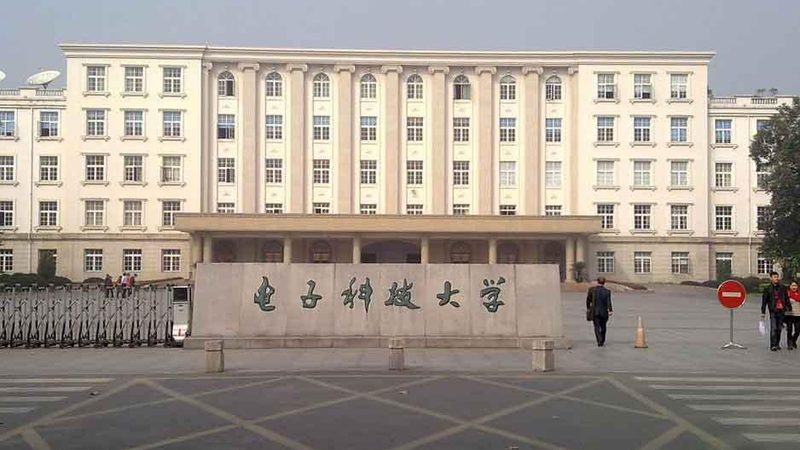 连接器定制流程揭秘：周期与关键环节解析